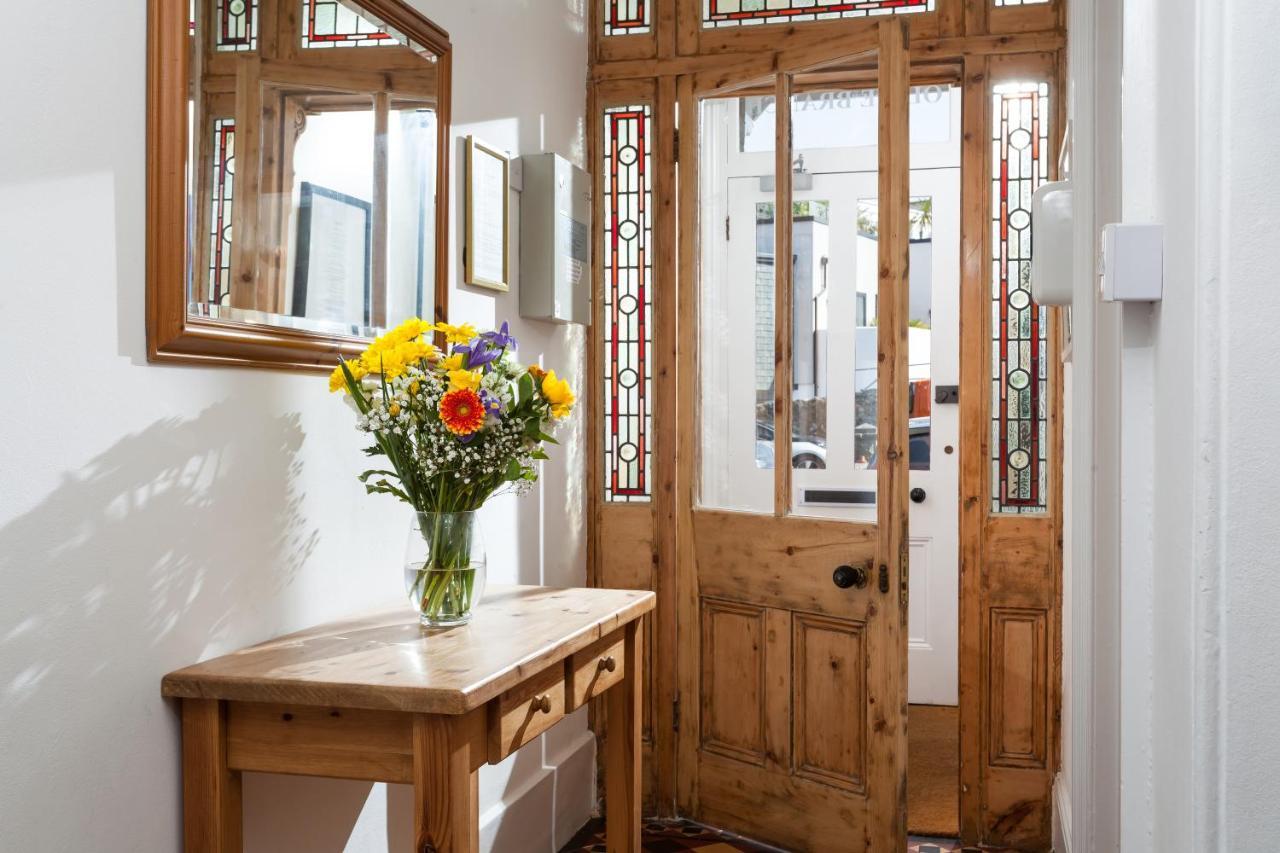 The Olive Branch Bed & Breakfast เซนต์ไอฟส์ ภายนอก รูปภาพ