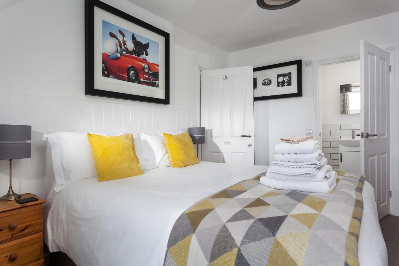 The Olive Branch Bed & Breakfast เซนต์ไอฟส์ ภายนอก รูปภาพ