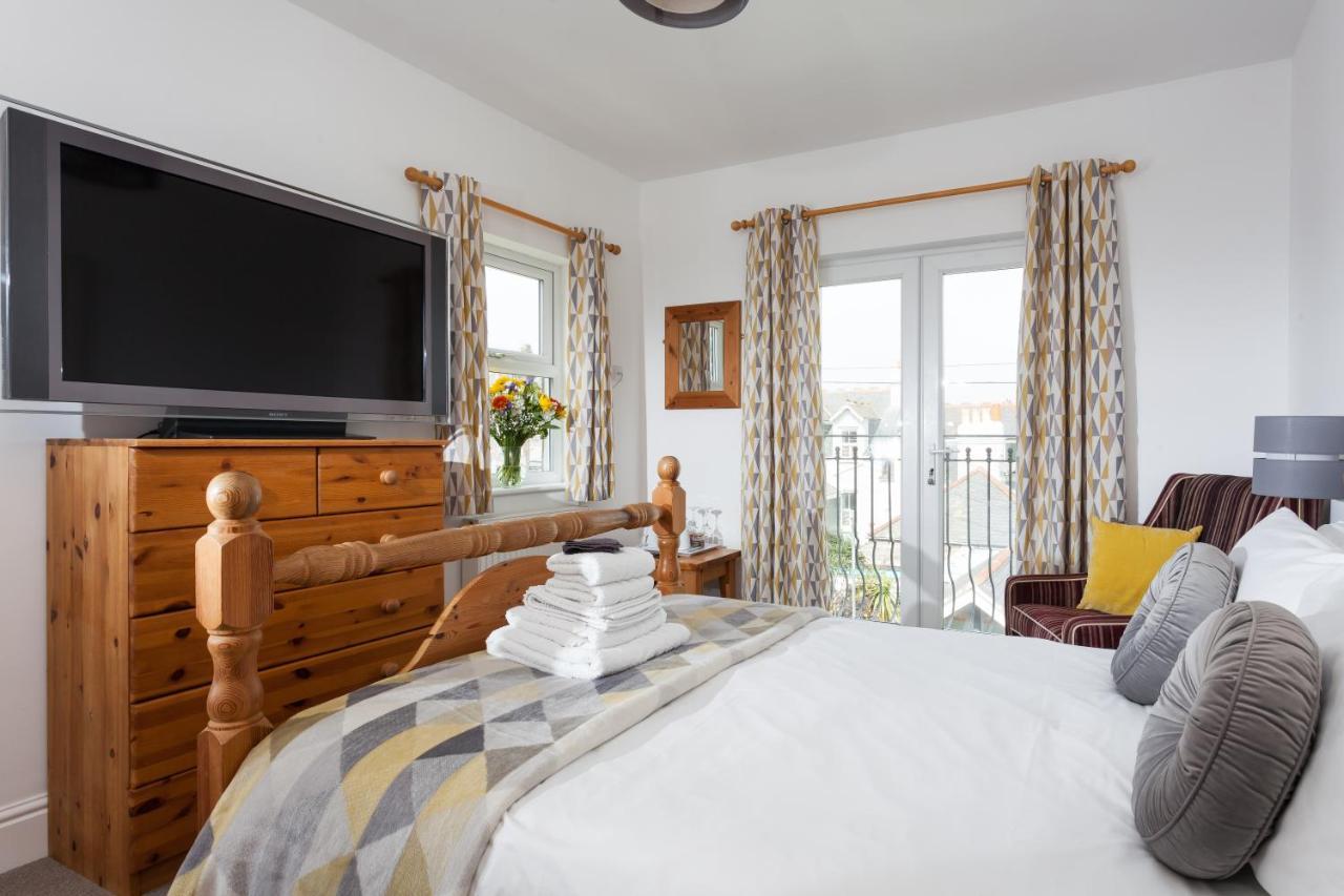 The Olive Branch Bed & Breakfast เซนต์ไอฟส์ ภายนอก รูปภาพ